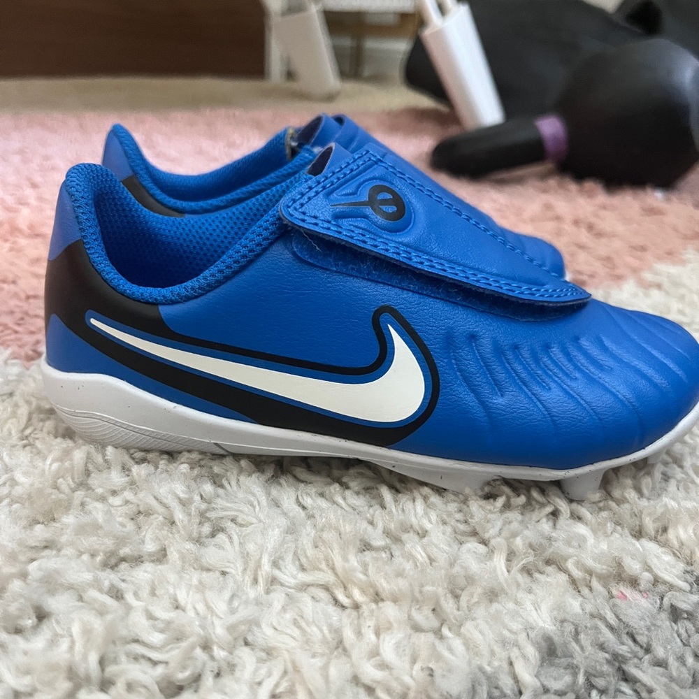 Nike Kids Blue Soccer Sneakers